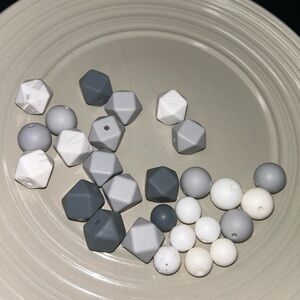 30 Gray and White Geometric Beads Set